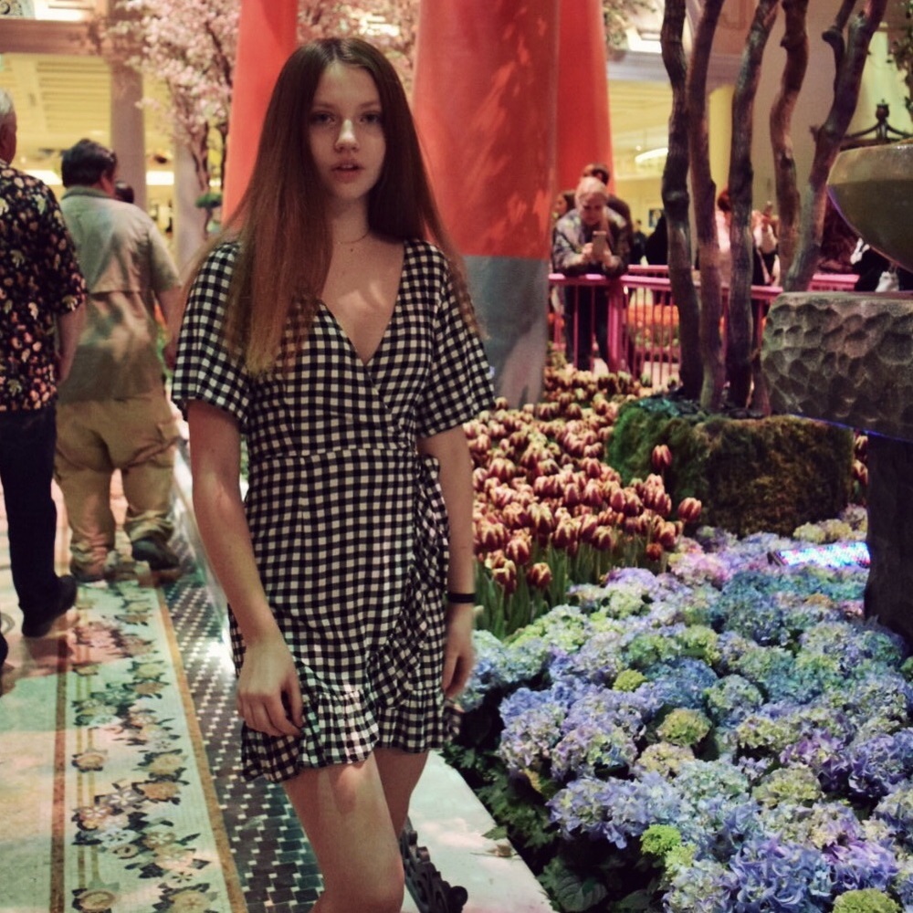 Meet your Posher, Allison